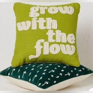 NWT Opalhouse pillow set: grow with the flow